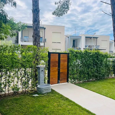 Debora, Lura 3 Gjiri I Lalezit * Plazhi San Pietro