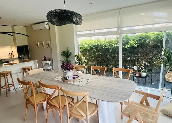 Holiday home Debora, Lura 3 Gjiri I Lalezit